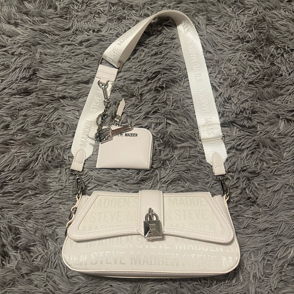 Steve Madden White Shoulder Bag